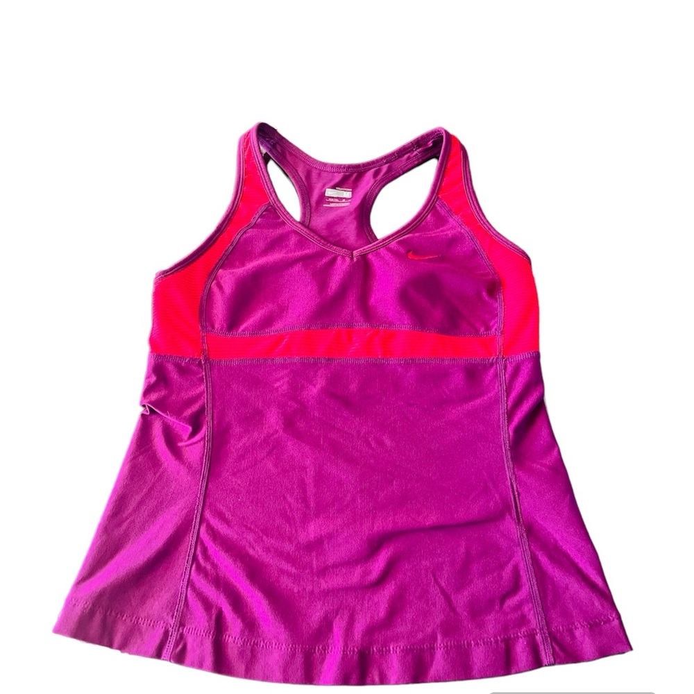 Nike Racerback Atheletic Activewear Tank Top. Size - Medium